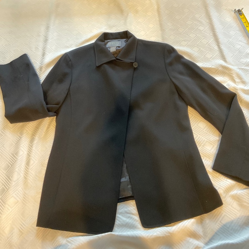Timeless Lafayette 148 New York Worsted Wool jacket
